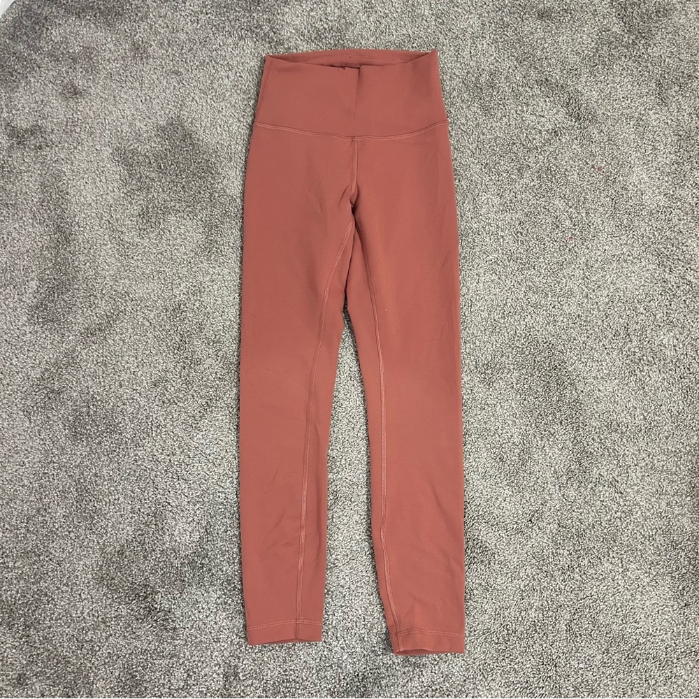 Lululemon Wunder Train High-Rise Tight 25"	In Brier Rose, Size: 4